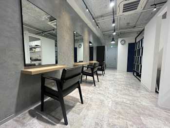 AND by hair salon【アンドバイヘアサロン】【アンドバイヘアサロン】(東京都渋谷区／美容室)