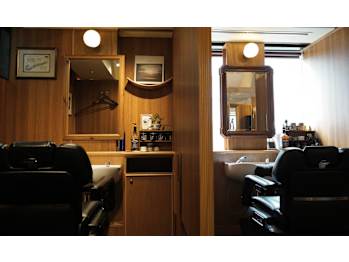 DAU BARBER SHOP 表参道【ダウバーバーショップ オモテサンドウ】(東京都港区／美容室)