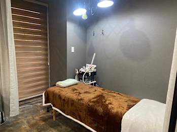 LEDエクステ専門店 Fedis(大阪府大阪市都島区)