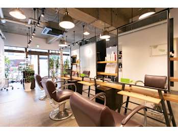 COCKNEY HAIR & BEAUTY【コックニー ヘア―アンドビューティー】【コックニー ヘアーアンドビューティ】(愛知県名古屋市中村区／美容室)