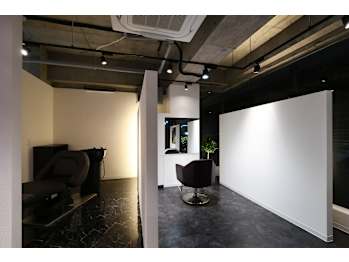 GAGA HIRANO hair salon & AGA聖蹟桜ヶ丘店【ガガヒラノ ヘアサロン アンド エージーエー セイセキサクラガオカテン】(東京都多摩市／美容室)