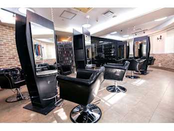 Hair & Make studio Tritt fur Tritt 【トリットフューアトリット】【ヘアーメイクスタジオ トリットフューアトリット】(東京都豊島区／美容室)