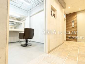 ARiA by ECLART新宿南口店【アリアバイエクラートシンジュクミナミグチテン】(東京都渋谷区／美容室)