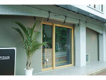 men's salon yahny【メンズサロン ヤーニー】(福岡県那珂川市／美容室)