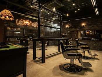 FourCornersCutShop 3/cent 栄フェード刈り上げメンズ専門【フォーコーナーズカットショップスリーセント サカエ カリアゲ メンズセンモン】(愛知県名古屋市中区／美容室)