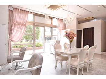 Lill arch【リルアーチ】(東京都豊島区)