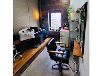 501 HAIR studio(福岡県福岡市中央区)