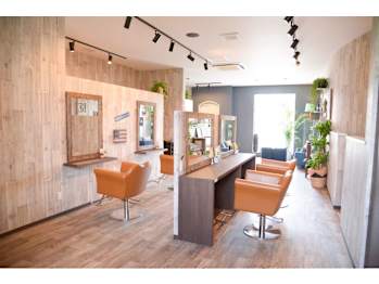 Lovest 八潮店【ラヴェスト】(埼玉県八潮市／美容室)
