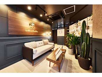 メンズ専用眉毛サロン 眉ダンディズム 大阪本町店(大阪府大阪市西区)