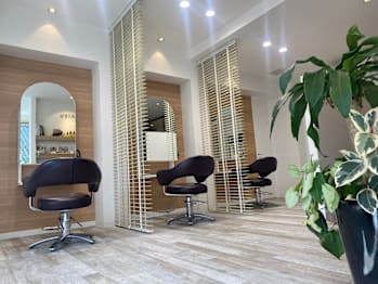Aizu hair&spa【アイズヘアーアンドスパ】(福岡県久留米市／美容室)