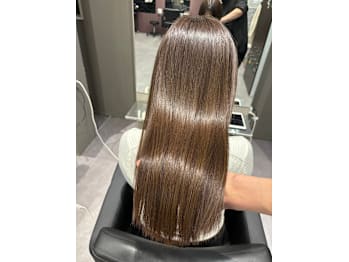 髪質改善 modern made 四条烏丸【モダンメイド】【カミシツカイゼンモダンメイドシジョウカラスマ】(京都府京都市下京区／美容室)