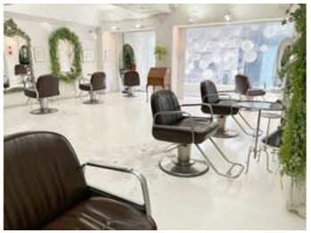 Of HAIR OMOTESANDO(東京都渋谷区)