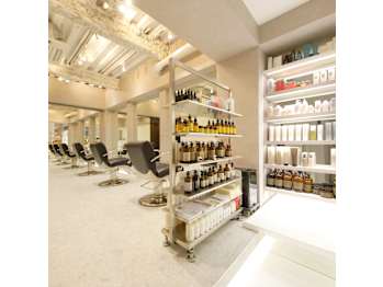 TAKAHASHI  HAIR&SPA  六本木店 【タカハシ ヘアアンドスパ】【タカハシ ヘア アンド スパ ロッポンギテン】(東京都港区／美容室)