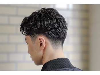 DAU BARBER SHOP 青山【ダウバーバーショップ アオヤマ】(東京都港区／美容室)