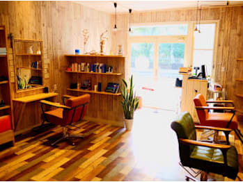 Bond Hair Design 【ボンドヘアーデザイン】(神奈川県藤沢市)