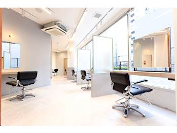 Eleanor spa&treatment 新宿新南口【エレノア】【エレノア スパアンドトリートメント シンジュクシンミナミグチ】(東京都渋谷区／美容室)