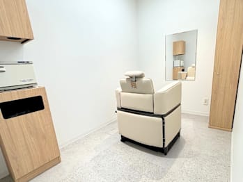 ヘアメディカルサロン新宿【ヘアメディカルサロン シンジュク】(東京都新宿区／美容室)