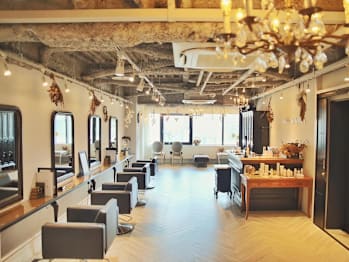 Belle BIANCA【ベルビアンカ】(愛知県名古屋市中区／美容室)