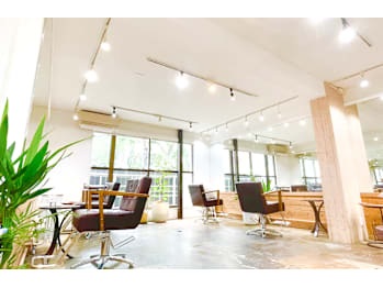 髪質改善 fiica【カミシツカイゼン フィーカ】(東京都港区／美容室)