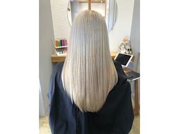 ILO by miloc 【イロバイミロク】【イロバイミロク】(沖縄県宜野湾市／美容室)