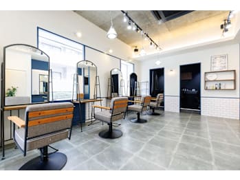 Agu hair amo 板宿店【アグ ヘアー アモ】(兵庫県神戸市須磨区)