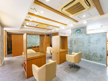 VANILLE【バニラ】【バニラ】(鹿児島県薩摩川内市／美容室)