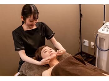 小顔矯正専門店 BUPURA八王子店(東京都八王子市)