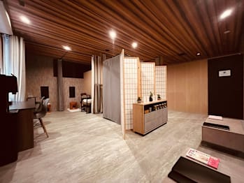 よもぎ蒸し・ハーブラウンジ SOLUNA吉塚(福岡県福岡市博多区)