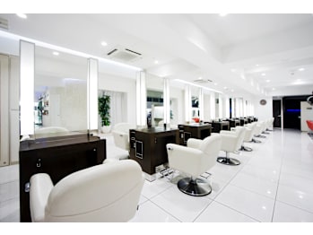 Hair&Esthe HIROIN 池袋店(東京都豊島区)