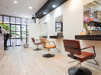 ain graph【アングラフ】(富山県富山市／美容室)