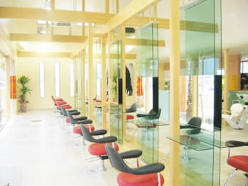 VENIRE 重信店【バニラシゲノブテン】(愛媛県松山市／美容室)