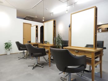 Raddium hair design re origo(埼玉県さいたま市浦和区)