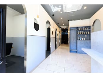 髪質改善 個室サロン SHIKI 押上 スカイツリー【カミシツカイゼンコシツサロンシキオシアゲスカイツリー】(東京都墨田区／美容室)