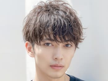 EAST by ergo川崎東口 髪質改善/ショート/ブリーチカラー(神奈川県川崎市川崎区)