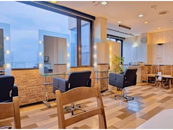 Studio M’s 稲毛店【スタジオエムズ】(千葉県千葉市／美容室)