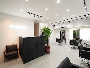 MEN'S HAIR BLEACHi 岐阜店【メンズ ヘア ブリーチ】(岐阜県岐阜市)