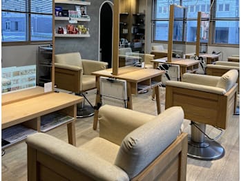 美容室 アンティコ(北海道札幌市白石区)