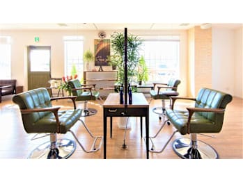 ACRI organic hair salon【アクリ オーガニック ヘアーサロン】(和歌山県岩出市西野／美容室)