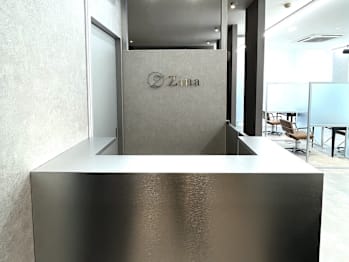 Men’s salon Zina 天神 ［メンズカット/眉毛/韓国/パーマ］【メンズサロンジーナ】(福岡県福岡市中央区)
