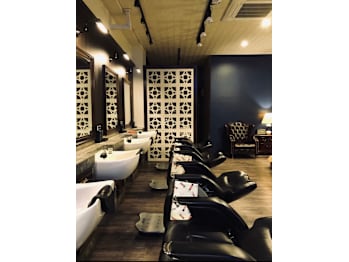 カットインシャンゼ 崇元寺店(沖縄県那覇市)