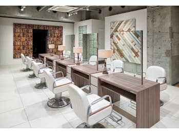 HAIR & MAKE EARTH 中野店【ヘアメイクアース ナカノテン】(東京都中野区／美容室)