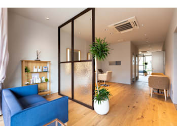 TOPHAIR HONTEN【トップヘアー ホンテン】(愛知県刈谷市／美容室)