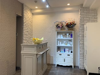 Zilch hair 北堀江【ジルチヘアー キタホリエ】【ジルチヘアーキタホリエ】(大阪府大阪市西区／美容室)