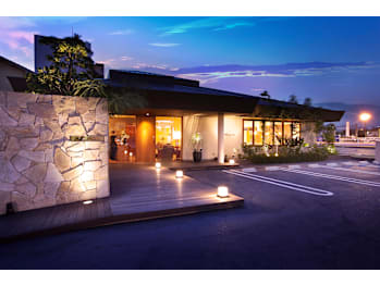 TOPHAIR spa＆resort 鳴海【トップヘアスパアンドリゾートナルミ】(愛知県名古屋市緑区／美容室)