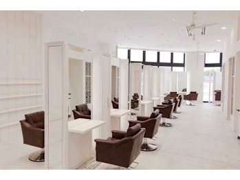 美容室 STROKE 八街店【ストローク】【ビヨウシツストローク ヤチマタテン】(千葉県八街市／美容室)