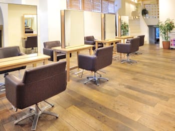 FUCHI KUCHI amati 豊中店(大阪府豊中市本町)