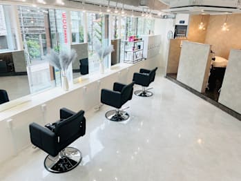 marshu 梅田【マーシュウメダ】【マーシュウメダ】(大阪府大阪市北区／美容室)