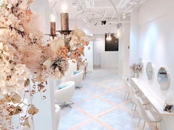 &.La Blanche 大宮【アンド ラ・ブランシュ】【アンドラ ブランシュオオミヤ】(埼玉県さいたま市大宮区／美容室)