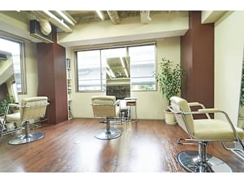 Urban suite【アーバンスウィート】(東京都港区／美容室)