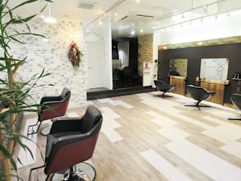 Alpha【アルファ】(千葉県松戸市／美容室)